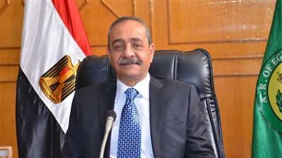 بسبب الفيس بوك.. التحقيق مع المتهمين في واقعة سب وقذف محافظ الإسماعيلية 