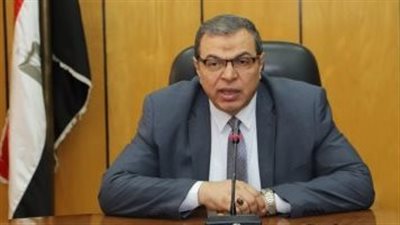 القوى العاملة: بعض شركات القطاع الخاص تقدمت بطلب لاستثنائها من تطبيق الحد الأدنى للأجور