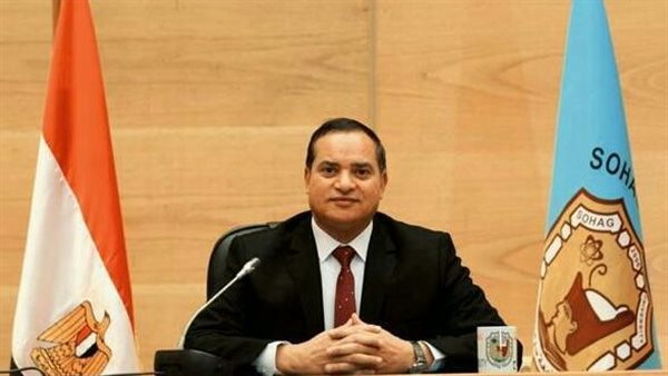 الدكتور أحمد عزيز