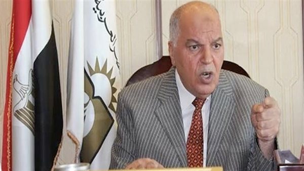 خلف الزناتى نقيب