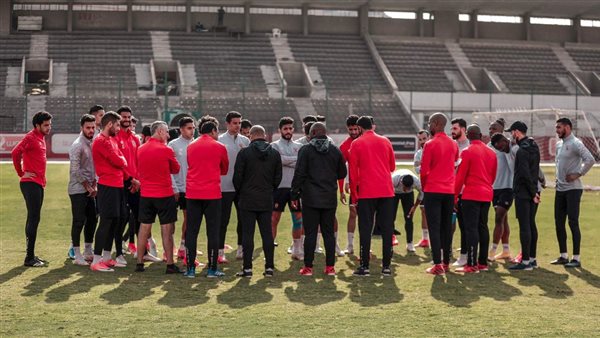 موسيماني مع لاعبي