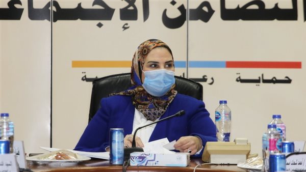 نيفين القباج وزيرة