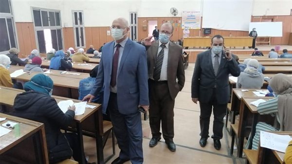 الدكتور مصطفي القاضي