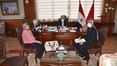 محافظ بورسعيد يبحث سبل التعاون مع  الهيئة العامة المصرية للمساحة