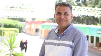 سياسي فلسطيني: لقاحات فيروس كورونا المقدمة من الإمارات وقطر لدعم حلفائهما في الانتخابات