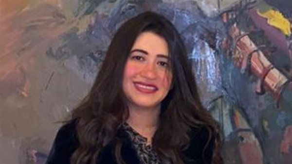 إنجي الحسيني 