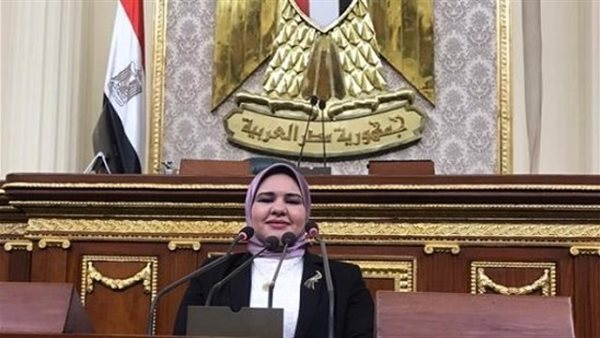 النائبة راويه مختار