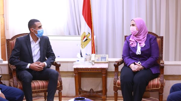 زيارة وزيرة التضامن