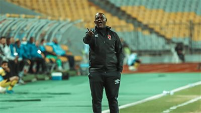 موسيماني يهنئ منتخب زيمبابوي على التأهل لكأس الأمم الإفريقية 2021