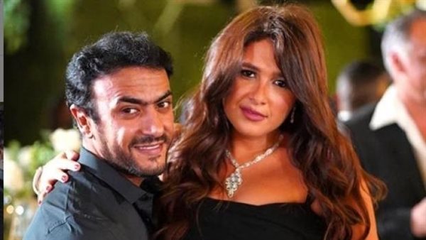 ياسمين عبد العزيز