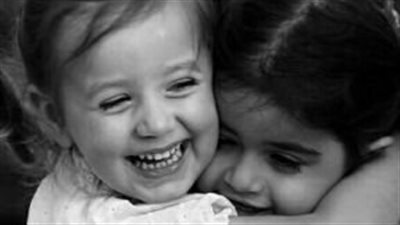 مأساة طفلة وابنتها.. جحيم زوجة الأب بالشرقية دفعها للهرب ولا تعرف أبا لرضيعتها