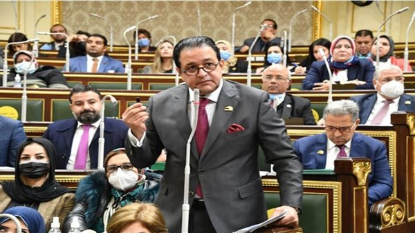 رئيس لجنة النقل والمواصلات