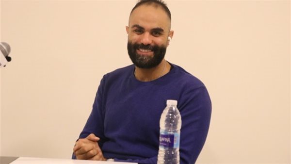 الدكتور أحمد الغريب