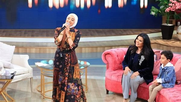 هلا رشدي مع منى الشاذلي