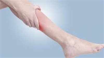 7 طرق للتخلص من آلام القدمين بعد السير عليهما لمدة طويلة 