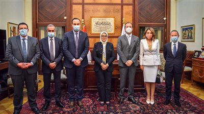 وزيرة الصحة: مصر بصدد استلام 4 وحدات 