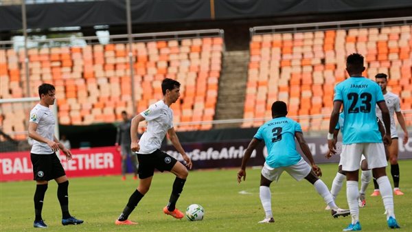 بيراميدز - نامونجو