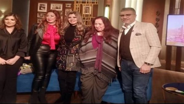 عائلة فريد شوقي مع