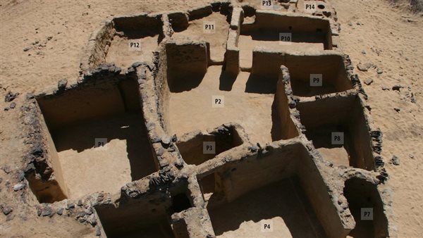 بقايا ثلاث كنائس