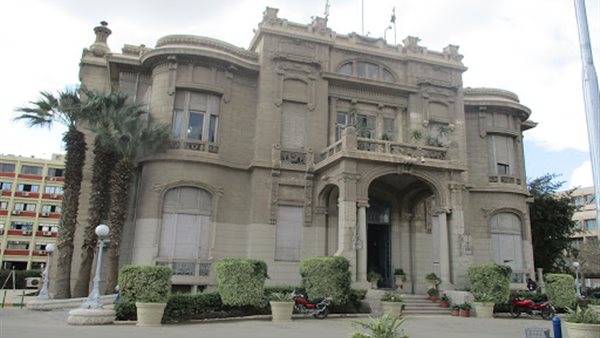 جامعة عين شمس
