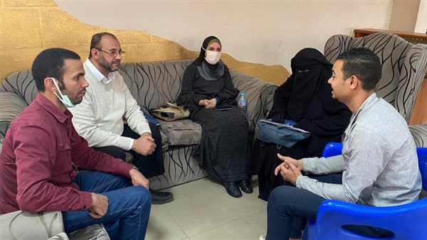 مصطفى درغام مع ضحايا