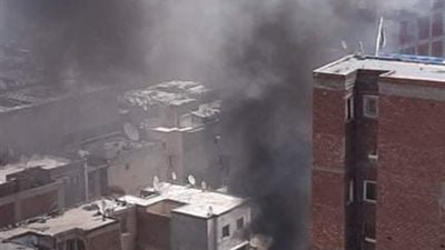 السيطرة على حريق هائل بمحرم بك فى الإسكندرية دون إصابات 