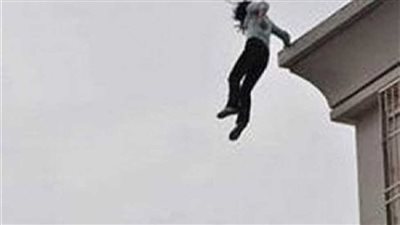 انتحار فتاة بإلقاء نفسها من الطابق السابع بالهرم