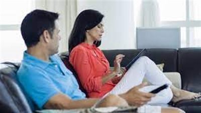 تعرّف على التأثيرات السلبية لوسائل التواصل الاجتماعي على الزواج