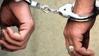 حجز سائق صدم طفلًا أثناء عبوره الطريق بحلوان 