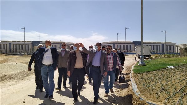 مسئولو الإسكان يتفقدون