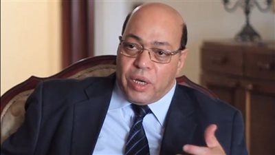 بين صوت الثقافة وعلم نفس الإبداع.. كيف قضى شاكر عبد الحميد حياته؟