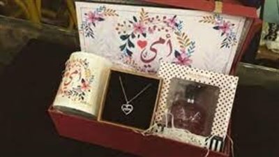 مع اقتراب عيد الأم..  تعرف على أسعار وأشكال هدايا الذهب والفضة