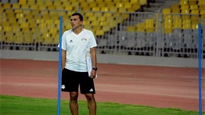 الزمالك يسعي لإقناع أسامة نبيه بمنصب إضافي في الفريق 