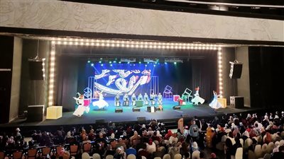 الإخوة أبو شعر يمدحون النبي في مسرح الزمالك (صور)