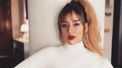 فرح الزاهد: أتمنى تجسيد السيرة الذاتية لوالدتي لهذا السبب | فيديو