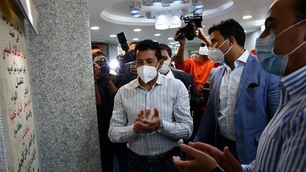 وزير الرياضة 