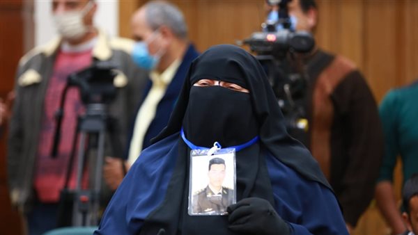 أم الشهيد نقيب أحمد