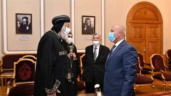 البابا تواضروس والمهندس