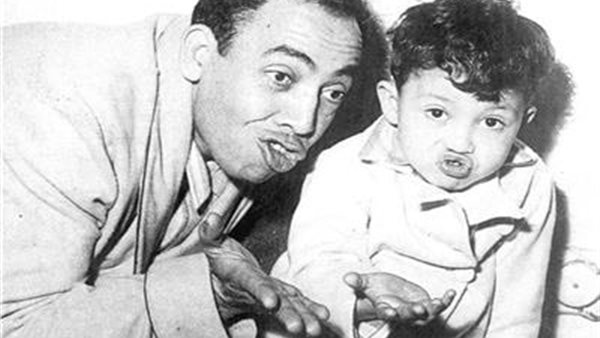 إسماعيل ياسين وابنه