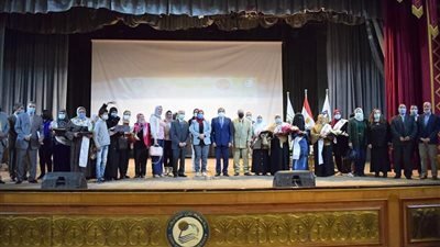 تفاصيل حفل تكريم الأمهات المثاليات في بني سويف (صور)