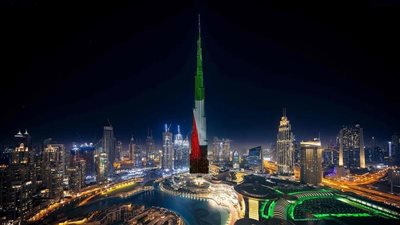 حاكم دبي يقر نوعًا جديدًا من تصاريح العمل والتأشيرات السياحية