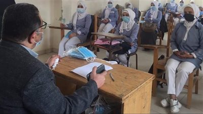 الفيوم تناقش خطورة زواج القاصرات.. ومدير صحة البندر: 
