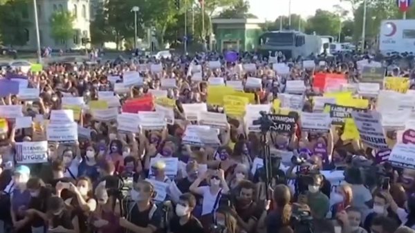 مظاهرات تركيا 