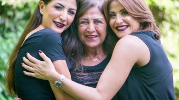 هيدي كرم ووالدتها