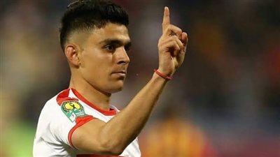 أشرف بن شرقي ينفرد بصدارة هدافي الدوري الممتاز