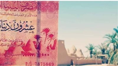 ليبي يوثق تاريخ بلاده بعملات نقدية تدمج بين الحاضر والماضي (صور)