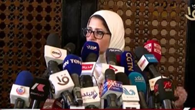وزيرة الصحة: سنوفر لقاحات للمسافرين بشروط وحجز مخصص