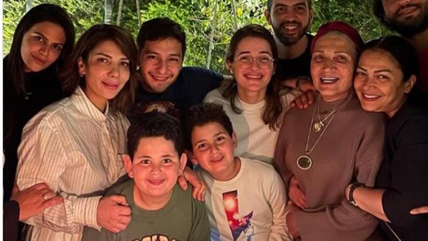 أصالة وعائلتها