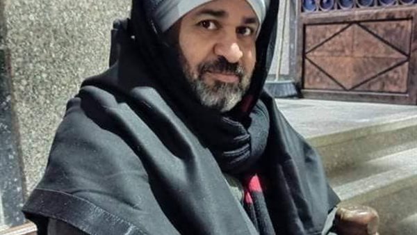 صفوت عزت سائق تاكس