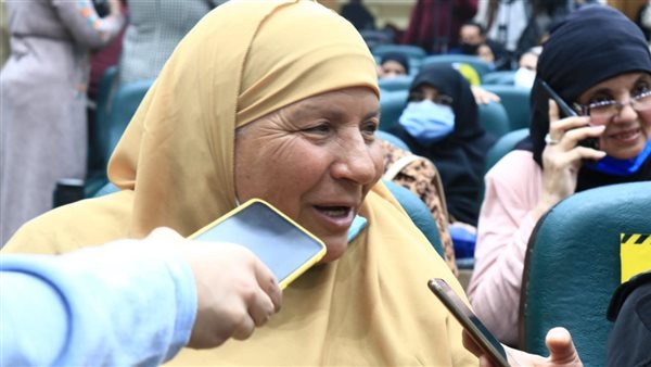 الأم المثالية- أرشيفية